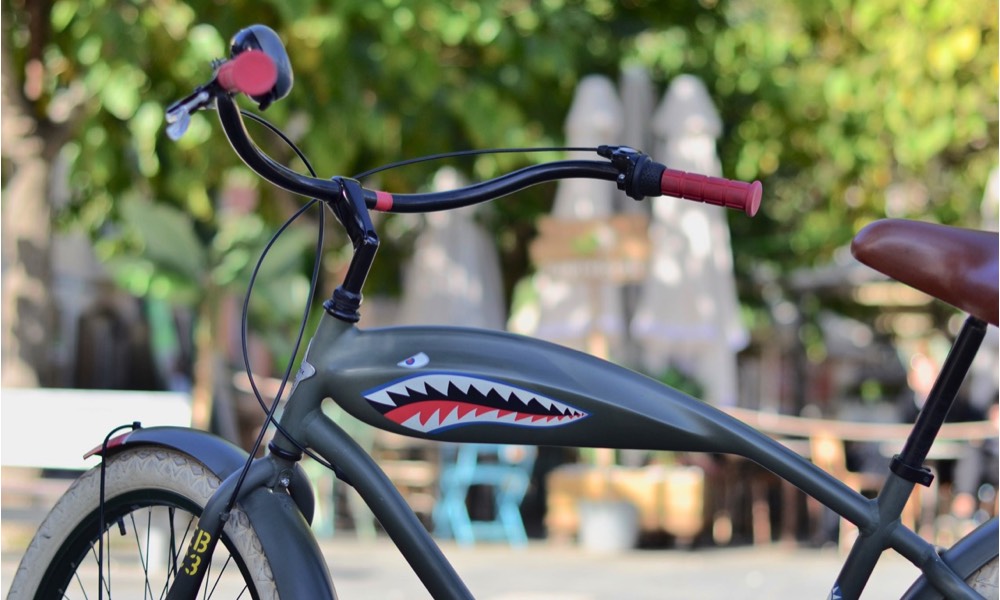 fietstour op een Electra Tigershark op de Ramblas in Barcelona